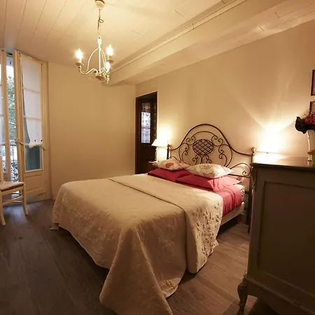 Lezignan-la-cebe Sleeps 4 Pool Lezignan-la-Cebe